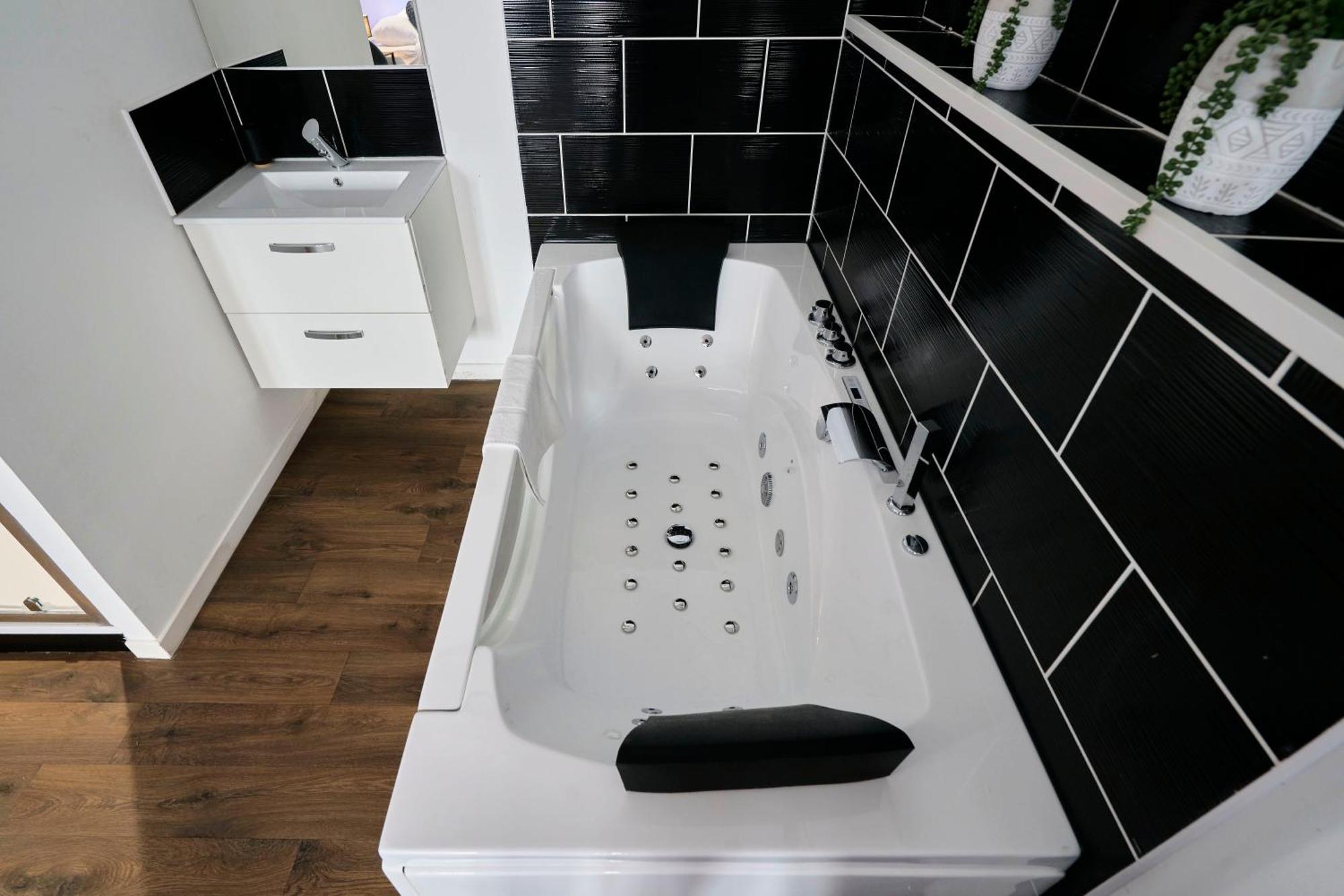 Ng Prestige - Lille L Roubaix Trichon - Balneo - Netflix - Wifi Apartment Exterior photo