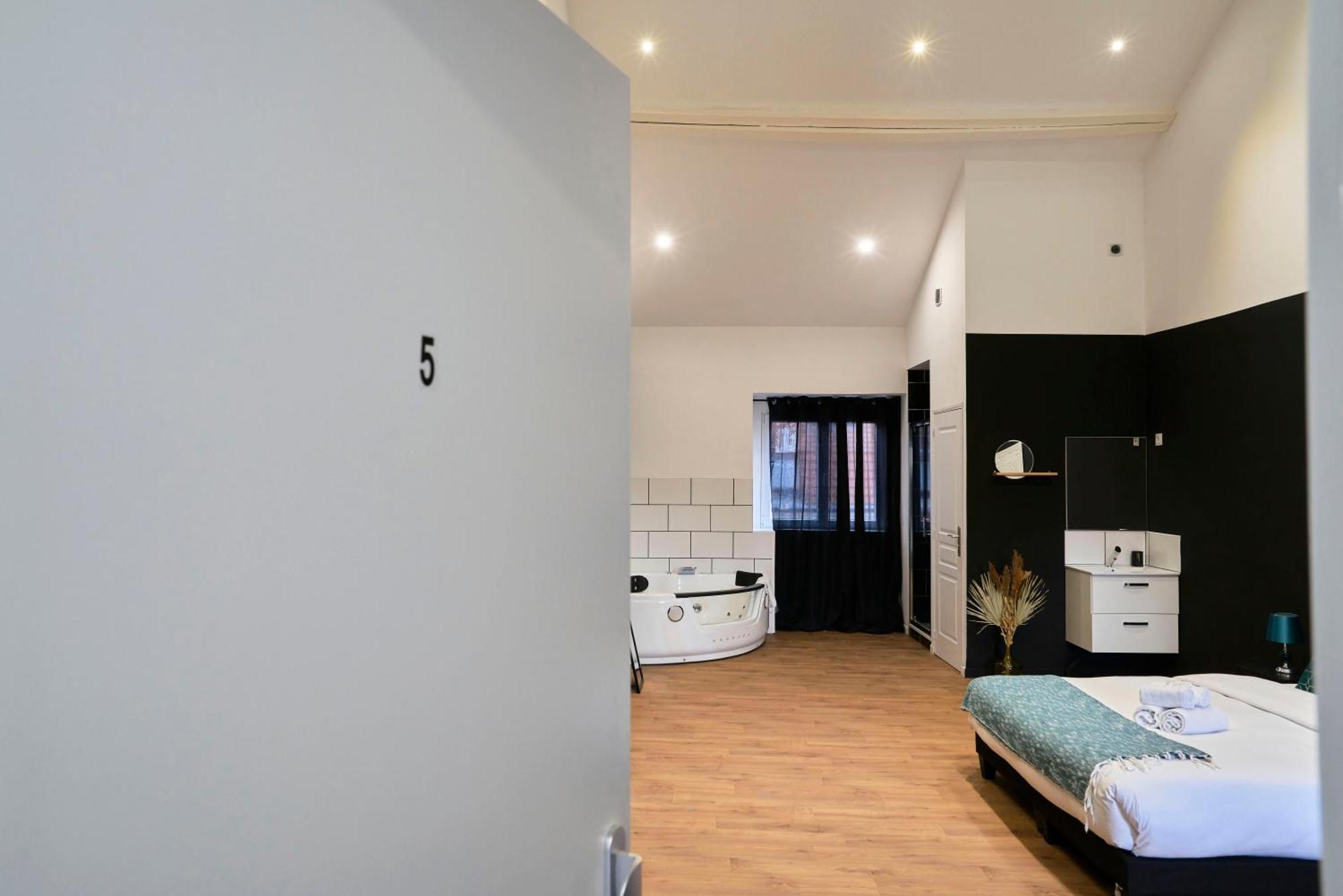 Ng Prestige - Lille L Roubaix Trichon - Balneo - Netflix - Wifi Apartment Exterior photo